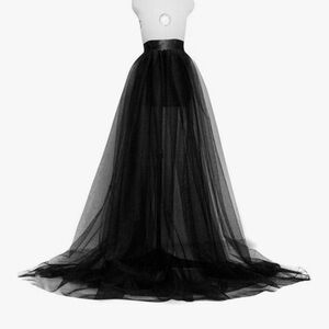 Tulle tie skirt/ cape